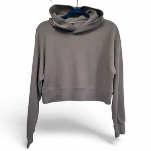 🎉 3/$60 Aritzia Sunday Best Grey Cropped Waffle Knit Hoodie Size Medium